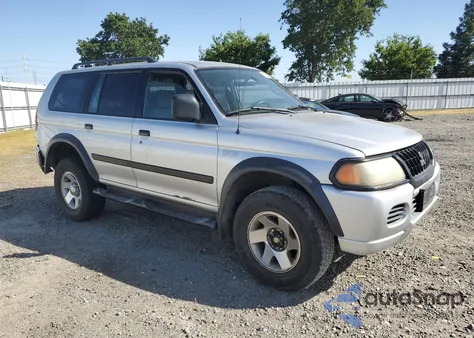 2002 Mitsubishi Montero Sport Es z USA, uszkodzony, nr VIN JA4LS21H52P002239